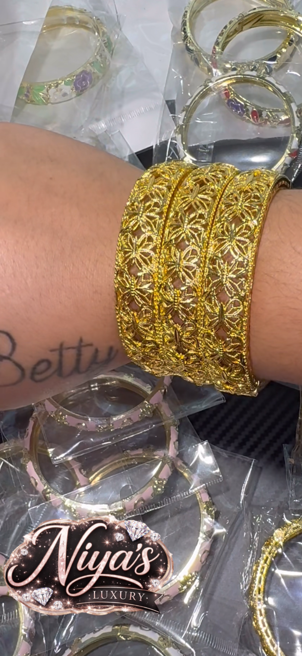 Exclusive Gold Luxe ✨